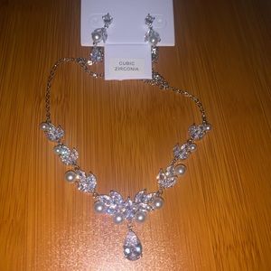 Earrings and an necklace